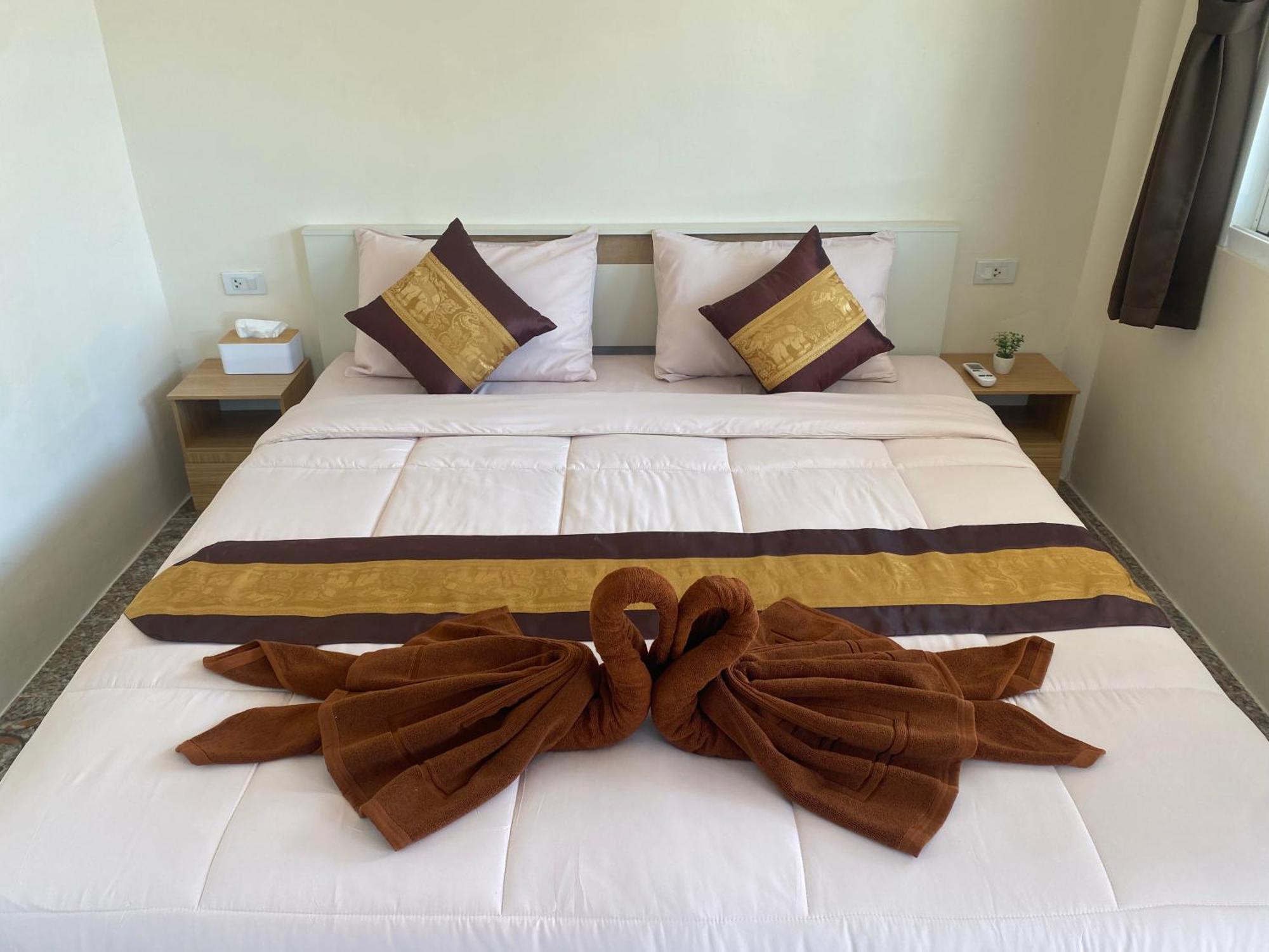 Arya Bungalow Ko Lanta Esterno foto