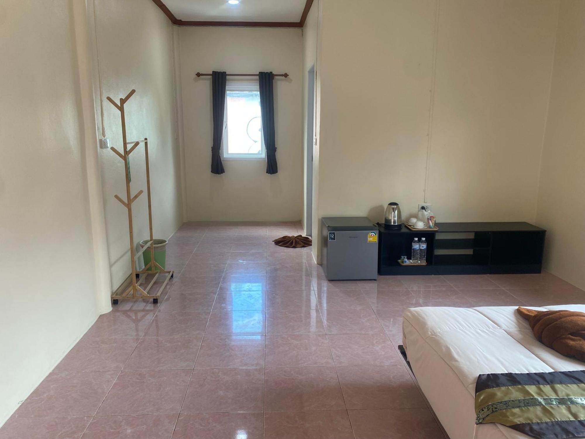 Arya Bungalow Ko Lanta Esterno foto