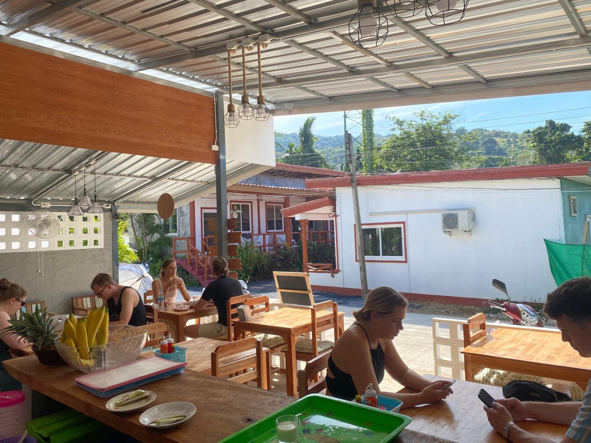 Arya Bungalow Ko Lanta Esterno foto